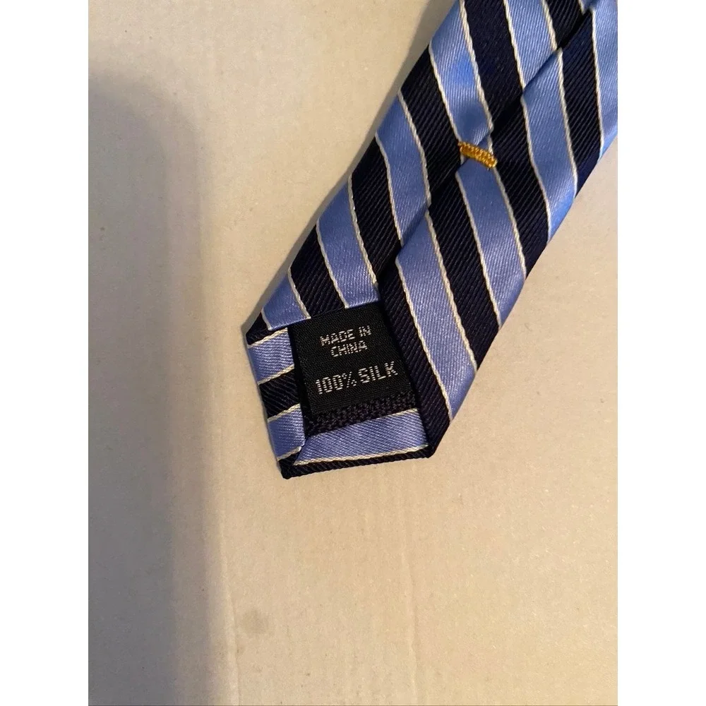 Nautica Mens Blue Navy Striped 100% Silk Necktie Classic Formal Business Tie